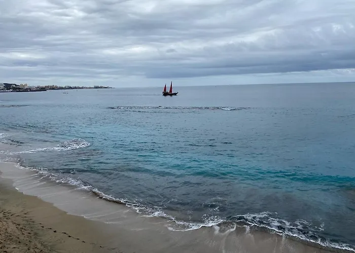 Sea View Apt, Costa Adeje, Tenerife Апартаменты *