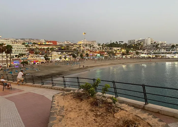Sea View Apt, Costa Adeje, Tenerife Апартаменты *